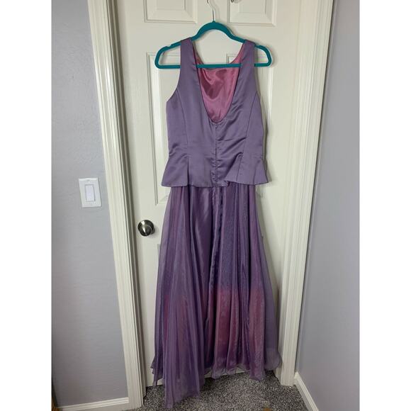 Dave & Johnny Floor Length Purple, Lilac Evening Gown with Stole - Picture 2 of 8